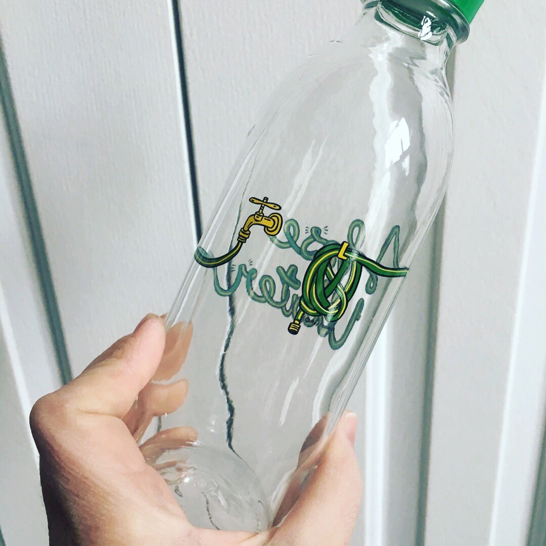 FaucetFace's tweet photo. "Cutest water bottle ever!!! I love my latest IG purchase from Faucet Face.

Makes me feel like a kid again ☀️💦"

Thank you Lisa and welcome to the #faucetface family!

#ecofriendly #zerowaste #waterbottles https://t.co/AFpyUoa7fk