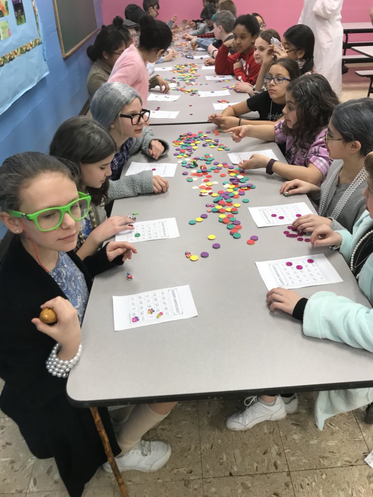 MrsLoughner5's tweet photo. Celebrating the 1️⃣0️⃣0️⃣th day with a good Ol’ Game of BINGO!!! #thanksfortheideacoop #mrdanny #100thdayofschool https://t.co/sPIXOD7NB3