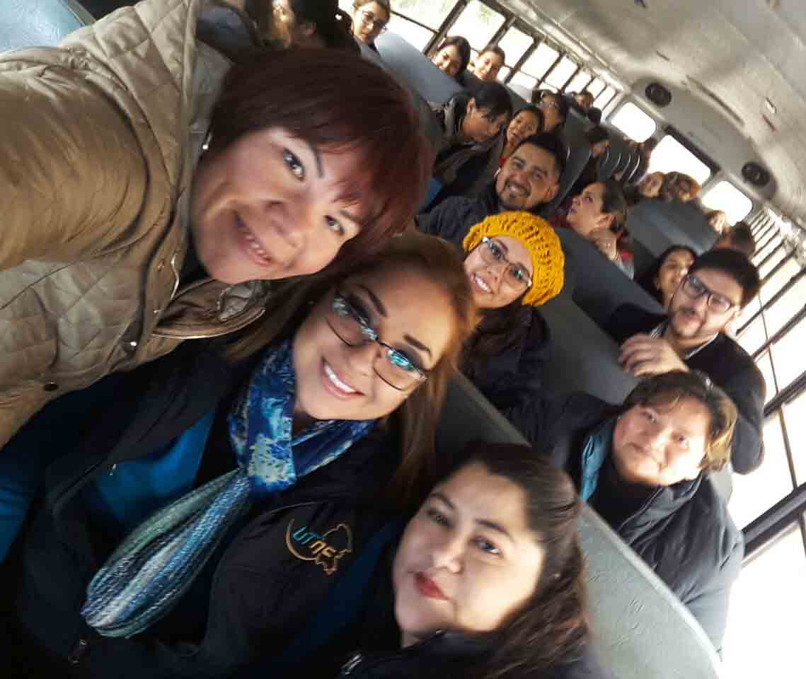 UTnortecoahuila's tweet photo. Guías de Apoyo del #ERDyCUT2018 realizaron un recorrido por las locaciones de las sedes culturales y deportivas para eficientizar sus actividades. #OrgullosamenteSede #Correcaminos #EnAcción https://t.co/RjbGjmxdHh