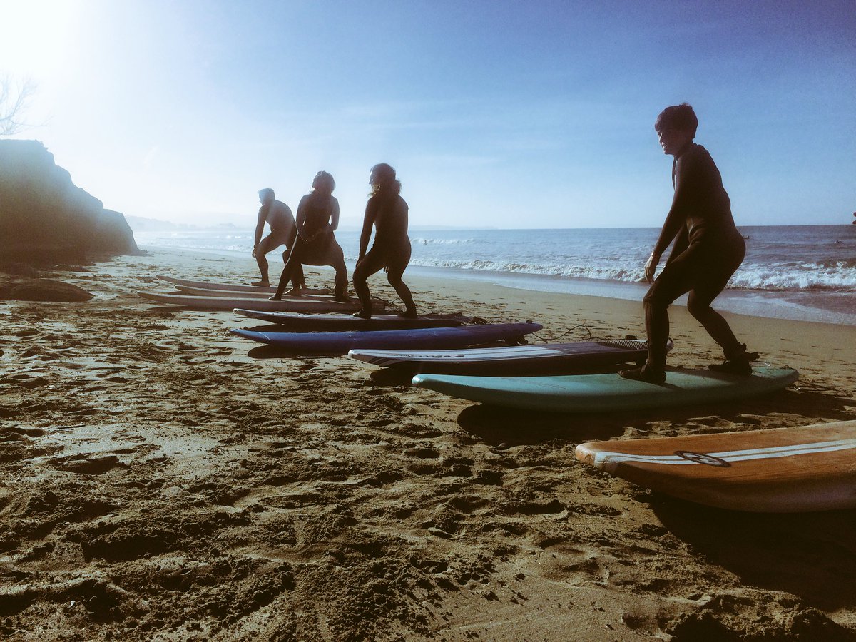 SeaSurfFun's tweet photo. π€ Early Birds Catch the Waves! ππββοΈππ» #surflessons #surfschool #winter #california #share #aloha #spirits #waves #ocean #Pacific #coast #learnsurfing #beach #norcal https://t.co/6VrFmjuzce