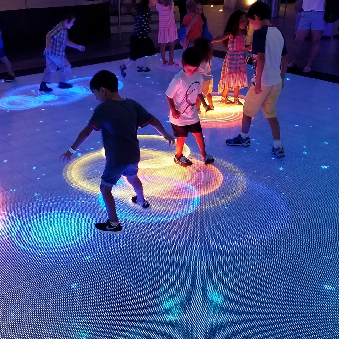 BrightLogic's tweet image. Super excited to run around on a this giant #interactiveledfloor . Check out this awesome install we did at Frost Museum!