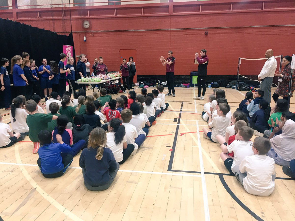 ArchesSSP's tweet image. 6 schools had lots of fun today at @ConcordSC with @L5HallamSDC students running the Badminton Festival! Well done to @ForgeValleyPE  Leaders for excellent support as always! 🏆🥇🏸