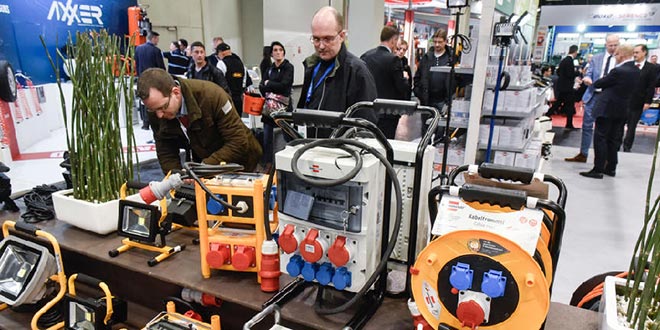 hardwareretail's tweet photo. Register now for the 2018 International Hardware Fair. https://t.co/EAVKkZqj3g @eisenwarenmesse #EWM2018 #InternationalHardwareFair #retailnews https://t.co/LG785ulx2W