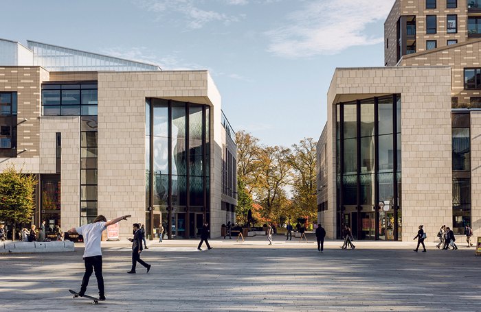 TheStage's tweet image. Step inside NST City, Southampton’s flexible new venue for performing arts @NSTheatres bit.ly/2F1Bvwv