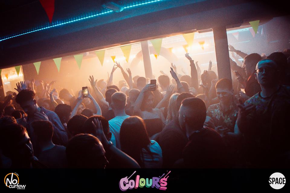 ColoursLeeds's tweet photo. Keep your eyes peeled 7pm today big news to announce!!!! #wearecolours🌈🌈 https://t.co/mFH89Z4bUx