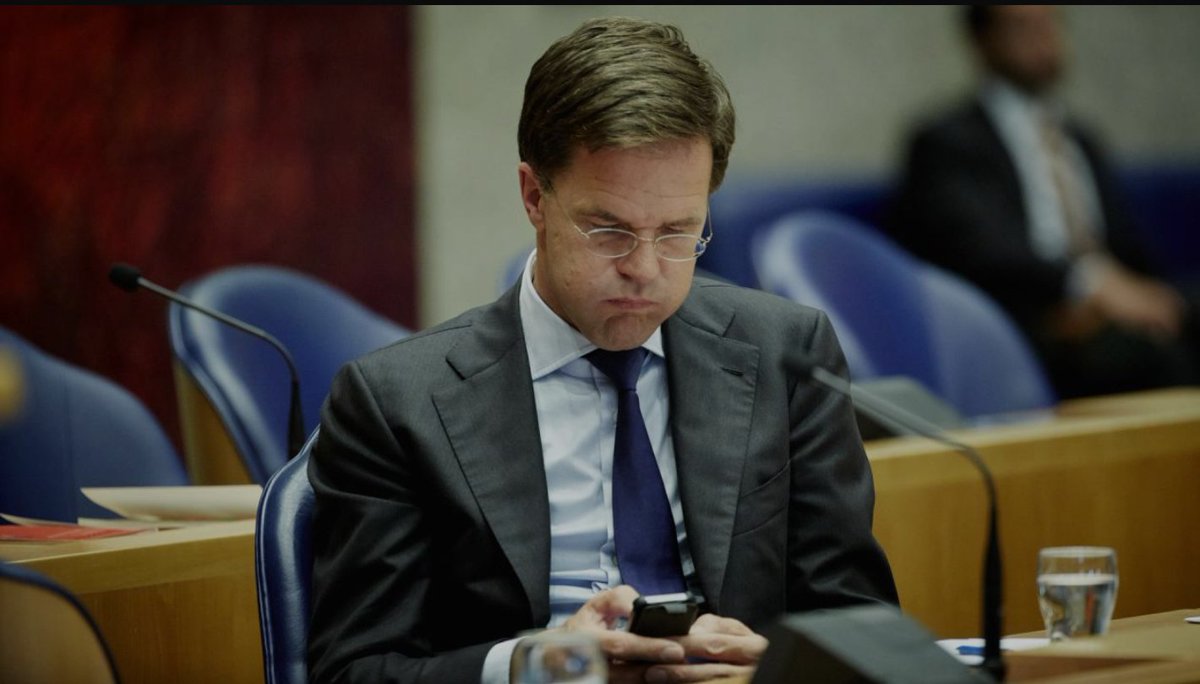 leendertjonker's tweet photo. Zat ik maar in Pyeongchang...🤔🤥
Rutte net zo ongeloofwaardig...
AFTREDEN!!!
#FvD🏛💪
#Halbedebat #Zijlstradebat https://t.co/wpW3ayz5PD