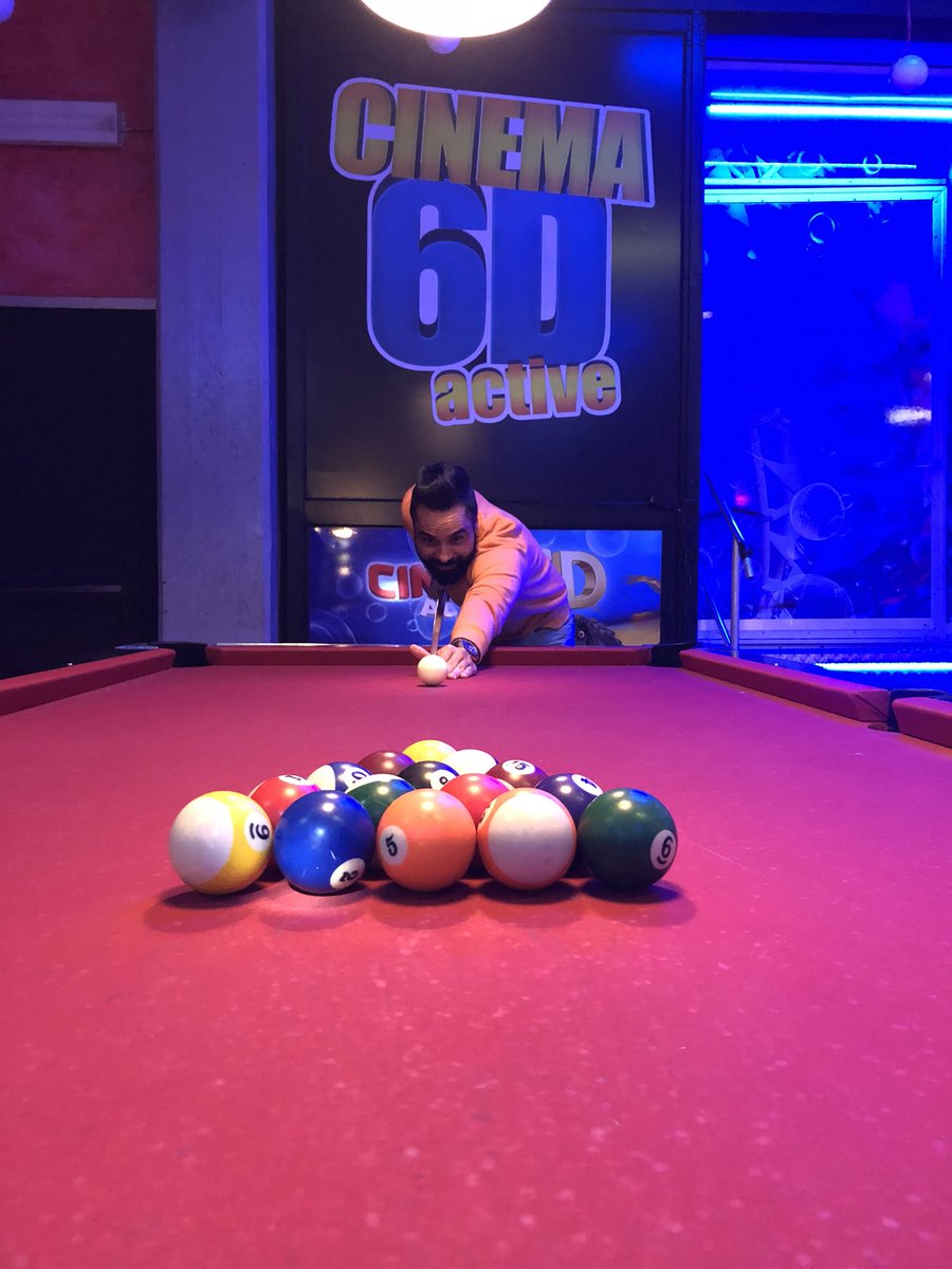 Luckychd123's tweet photo. Playing pool table https://t.co/zGJkb6QA0W
