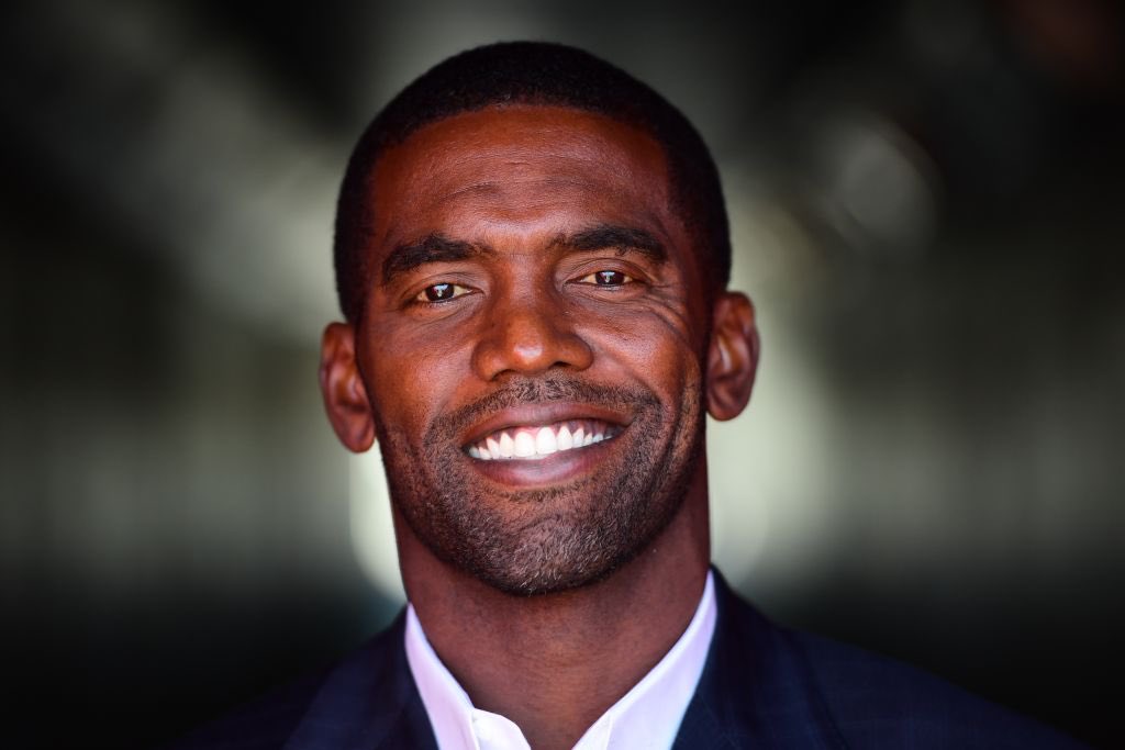 Happy Birthday Randy Moss!!! 