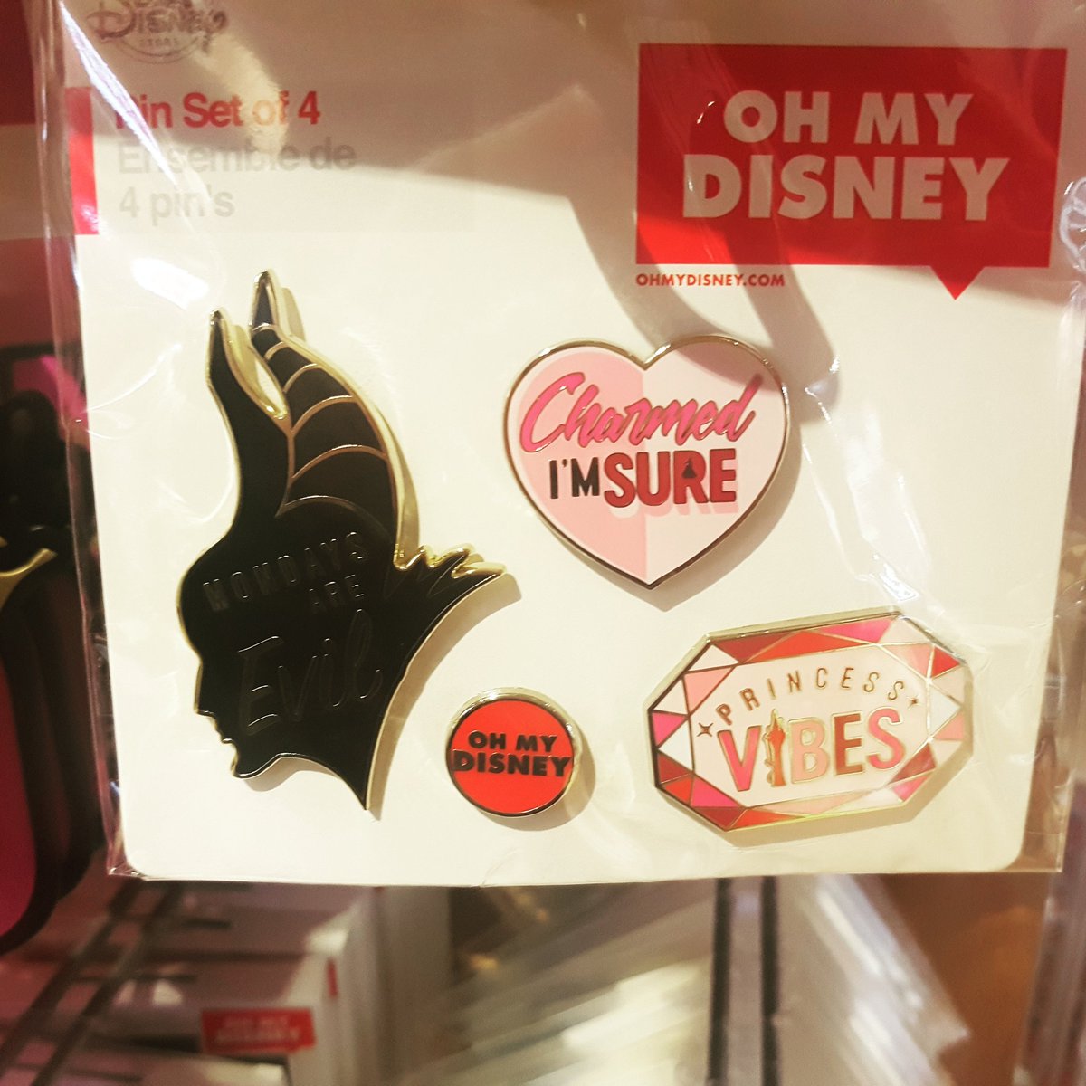 MrsMinnieDisney's tweet photo. Ooh pins #disney #disneystoreuk #pins #disneypins #ohmydisney #princessvibes #sleepingbeauty #charmedamsure #pretty https://t.co/tahoNvLt8b
