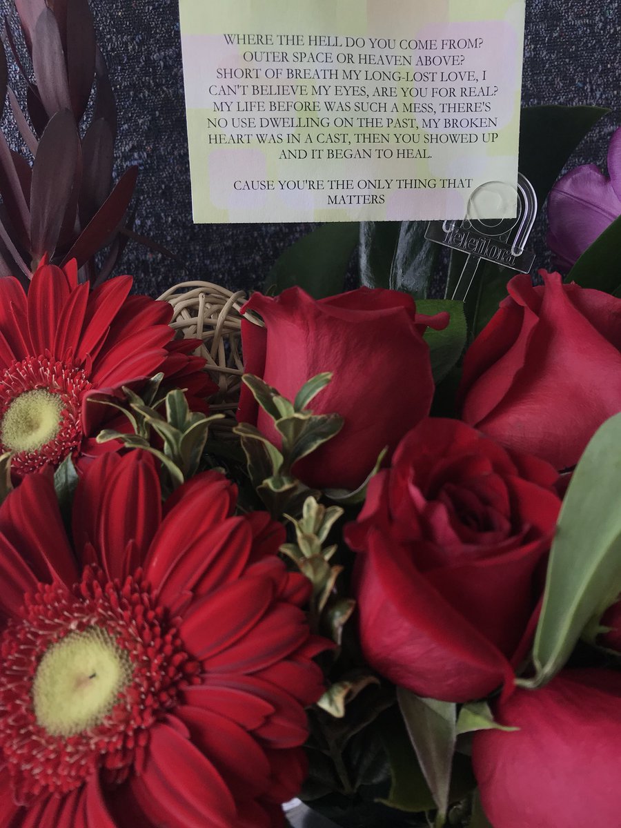 andiefield's tweet photo. The best valentines card 😭💓 @blink182 https://t.co/wOeyfjjvOV