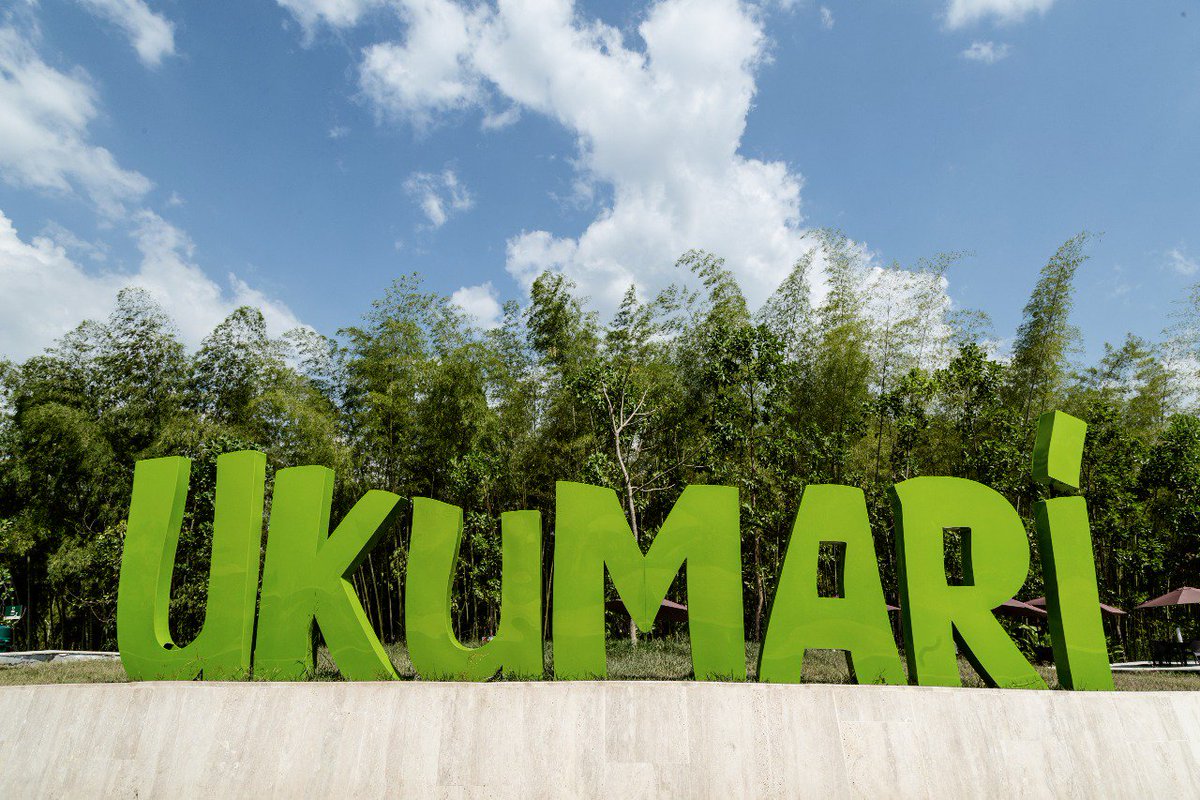 sahowardt's tweet photo. Felicidades a @UkumariPereira por certificado de excelencia de @TripAdvisor y por haber recibido a más de 190.000 visitantes en 2017 vía @CaracolRadio https://t.co/KzNvvUtK9a https://t.co/vsghf28zUz