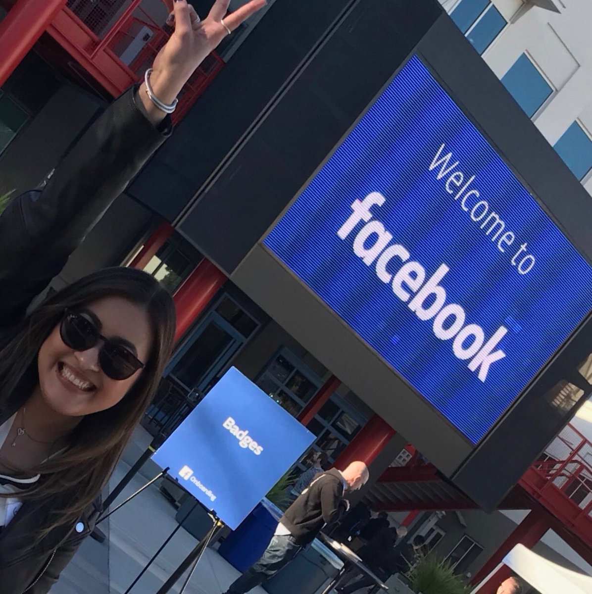 NellieBor's tweet photo. Congratulations @GinalyGo wishing you continued success as you embark on this new phase of your journey! Oh the value you will add and the places you will go!! https://t.co/vR2fBLC02g