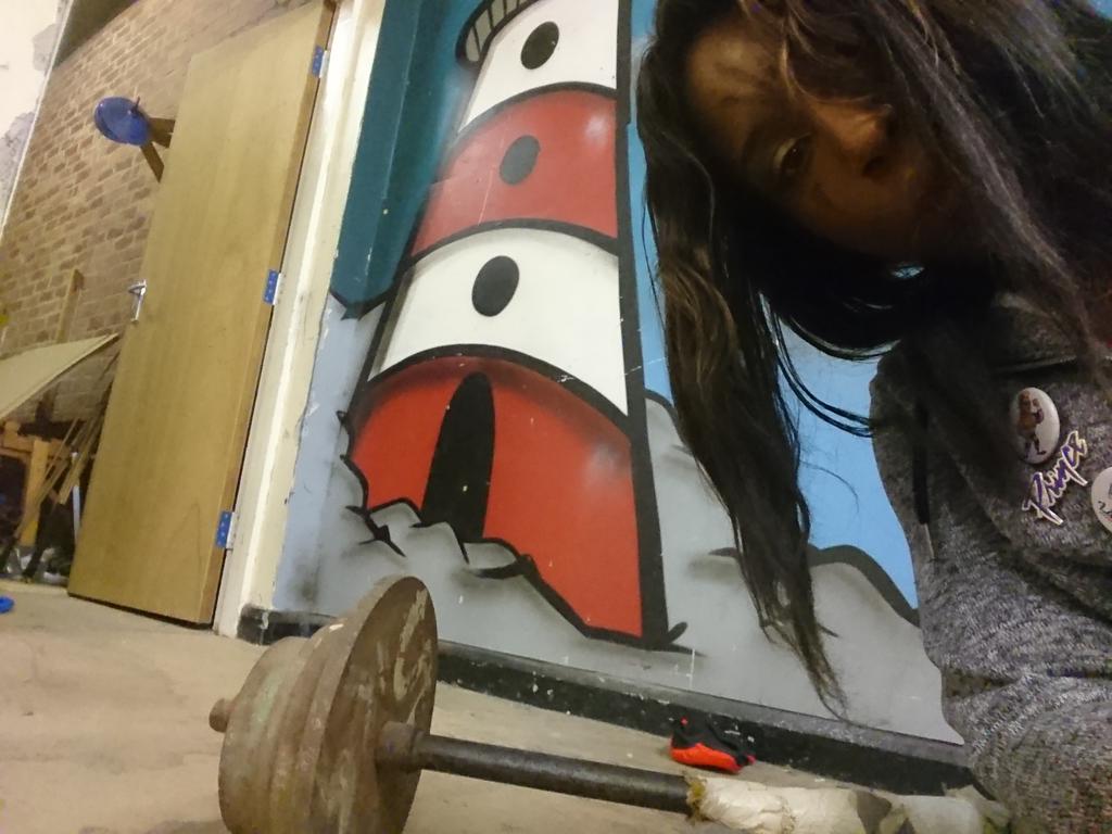 amazonayesharay's tweet photo. I find weird and wonderful things where ever I go....DIY Weights
π»πππ
Always #livetobedifferentΒ #deadliftdiva
ONLY Englishπ¬π§ rep for the #MaeYoungClassic
#AyeshaRaymond
#wwe
#wwenetwork
#lotsc
#phantomroll
#fitness
#headbanding4life
#TeamFlexFood
FFAMAZON https://t.co/Qn9jOXrhGO