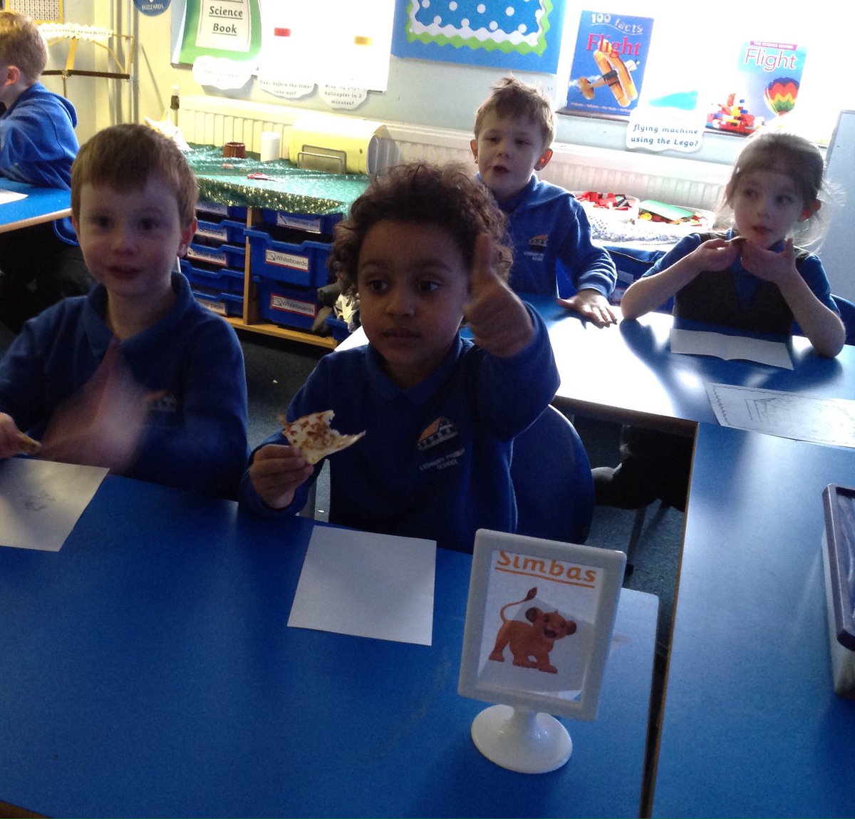 RRP_LPS's tweet photo. Thumbs up for Shrove Tuesday 👍🏻 #pancakemaking #pancaketasting https://t.co/yGrA6E0qfz