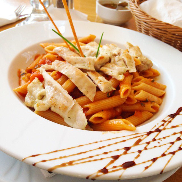 LoveMarineros's tweet photo. We feel like it´s time for some pasta! #PastaDay #FoodStruckCouple #foodie #foodlover #yummyfood #foodbloggerlove https://t.co/JNtNXE2dDO