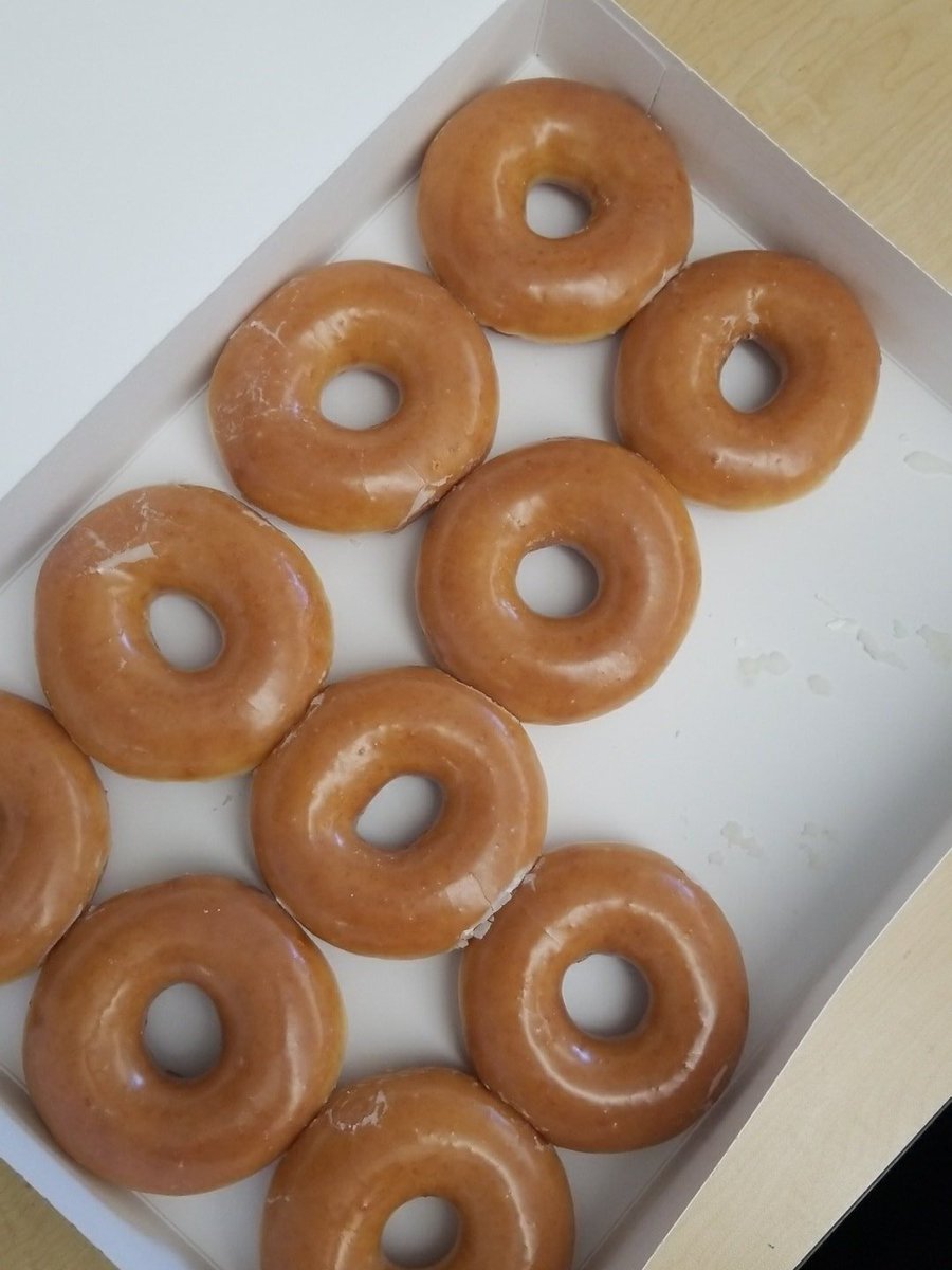 Sometimes donuts are necessary for class #Gratefulstudents