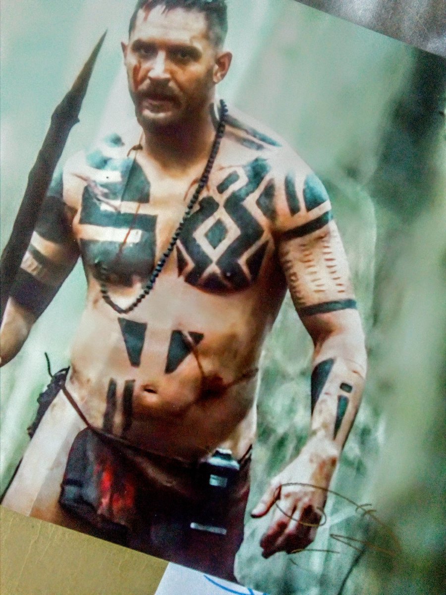 stephwalker40's tweet image. Tom hardy has made my day, I sent him my artwork he signed my photo