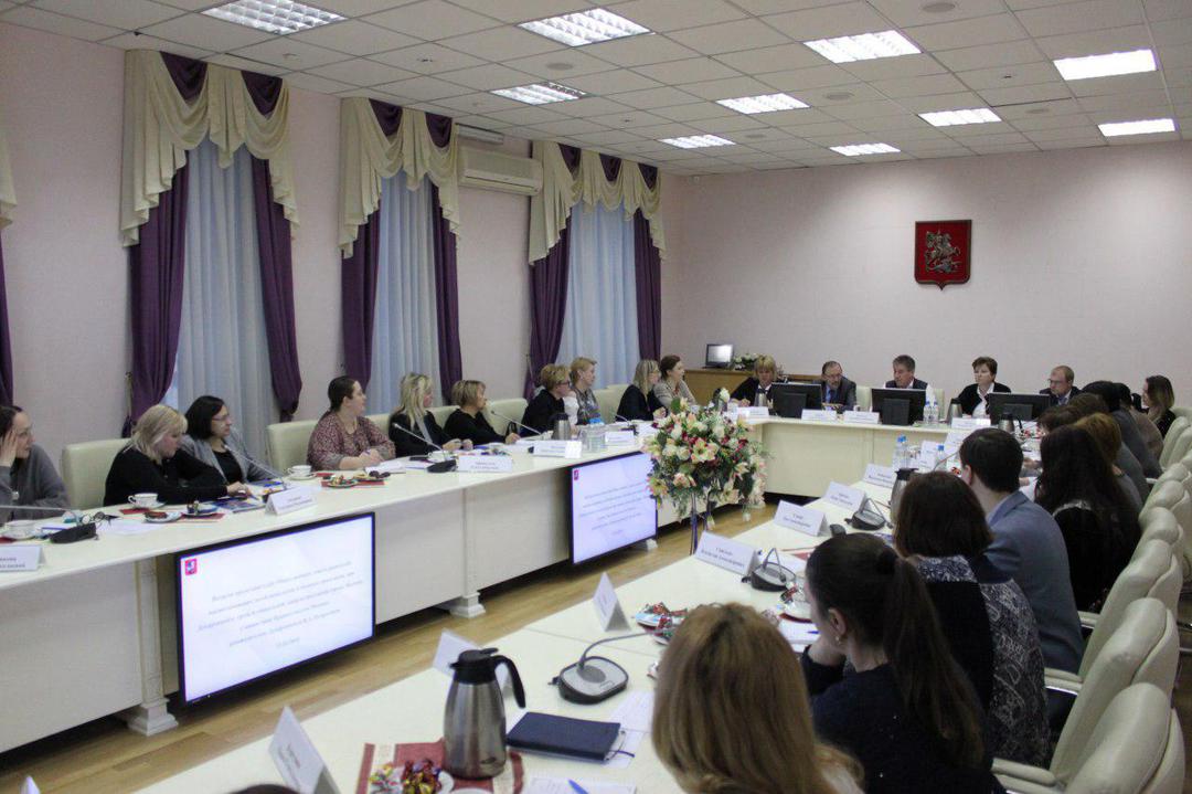 DTSZN_Mos's tweet image. Прошла встреча Общественного совета родителей, воспитывающих детей-инвалидов и молодых инвалидов с участием Владимира Петросяна.

Подробнее: facebook.com/dtsznMos/posts…

#Москва #ДТСЗН #соцзащита #новости #дети #инвалиды #ТСР #путевки #экспертиза #реабилитация #совет #родители