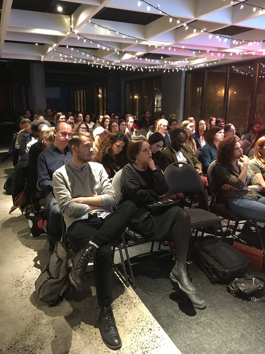 Anthony présente les bases de Google Adwords à une belle foule chez <a href="/MontrealCowork/">Montréal Cowork</a> #adwords #conference #google