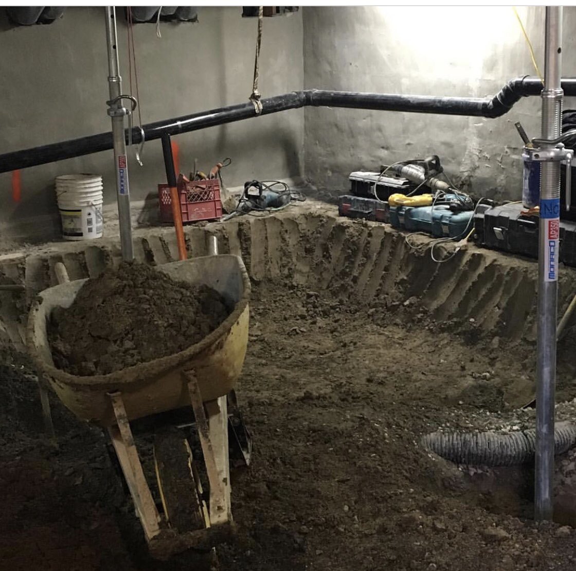 NTL_Contracting's tweet photo. Underpinning taking shape #Basement #BasementLiving #Underpinning #Excavation #BestOfTheBest #Toronto #HandDigging #RaiseTheRoof @TrustedPros https://t.co/Wo4g6MAW63