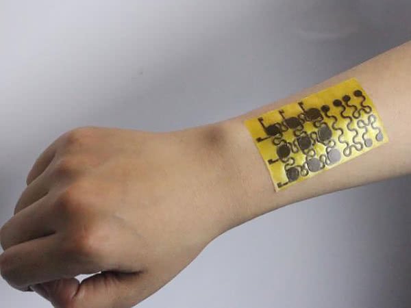 A malleable, self-healing and fully recyclable 'electronic skin' bit.ly/2szilf5 #NSFfunded Image credit: Jianliang Xiao/ @ucboulder