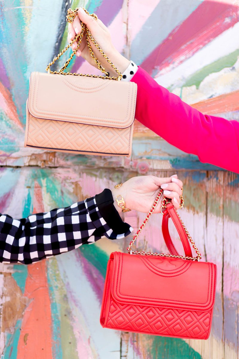 DoubleTakeGirls's tweet image. Sharing how we purchase our favorite Tory Burch bags for less with @eBay on the blog today! Details: wp.me/p6kBBv-2Ku #ad #fillyourcartwithcolor #ebay