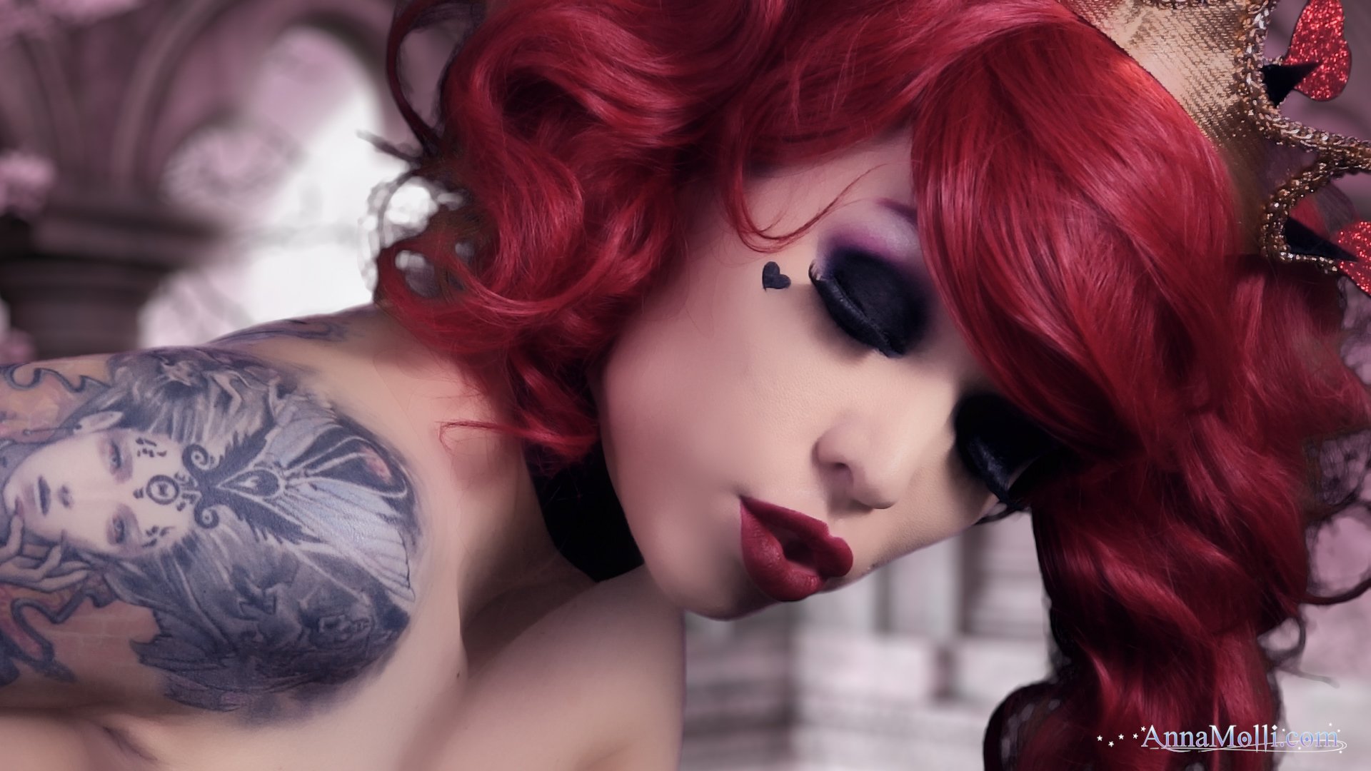 AnnaMolli on Twitter "Get my new Queen of Hearts Video on MFC and