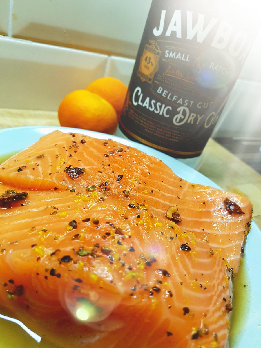 TheTrainersGuy's tweet photo. Something is happening tonight in our production kitchen......cant wait to taste these early efforts!!! Belfast JAWBOX and zesty orange cured Salmon !!! @JawboxGerry https://t.co/MbexYHfCvu