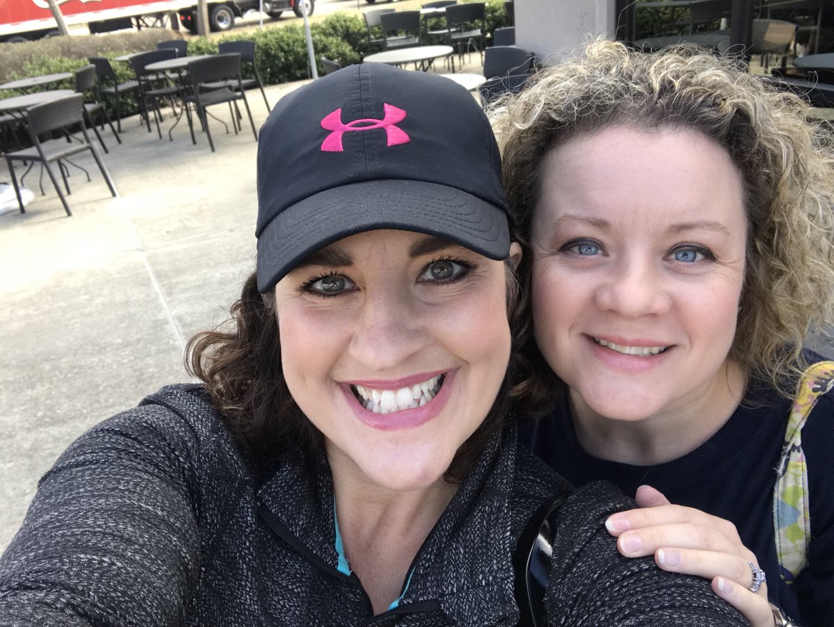 lprescott1's tweet photo. Hey everybody check out my bestie from college!! We finally got some girl time to meet up for coffee. 
I 💗 you Kim Brouillette Smith!!!!! https://t.co/HhdjHzEIzL