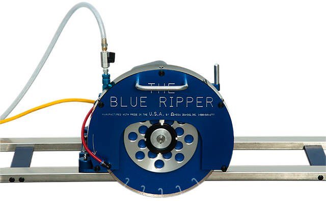 diamondtool_dts's tweet image. One of the best rail saws in the market! Manufactured by Omega Diamond and we are proud distributors for the Blue Ripper Rail Saw. Product inquiries contact us via email or phone.  #railsaw  #blueripper #stonesaw #stonefabrication #diamondtools #stonetool ow.ly/cm0s30inIig