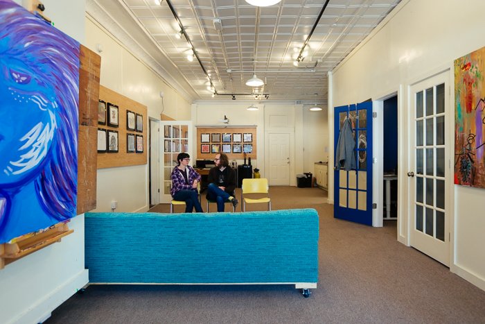 SiliconPrairie's tweet image. "There is an independence of spirit that ties [artists, local business and remote co-workers] together."

ICYMI: The new SPN Spaces series launched with a feature on Omaha's Cali Commons. bit.ly/2EzyTYQ  #innovation #artists #tech