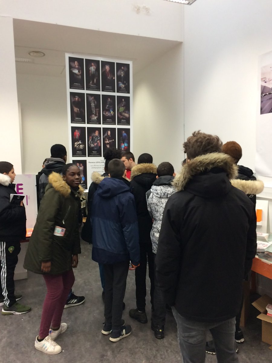 LPDApprendre's tweet photo. [RETOUR SUR] Les @gobelins_paris a ouvert ses portes le 9 et 10 février dernier pour faire découvrir les #formations et l'équipe pédago aux futurs élèves. Le pouvoir d’apprendre avait ses quartiers pour représenter l'#apprentissage en #communicationgraphique https://t.co/0QGtqcL33P