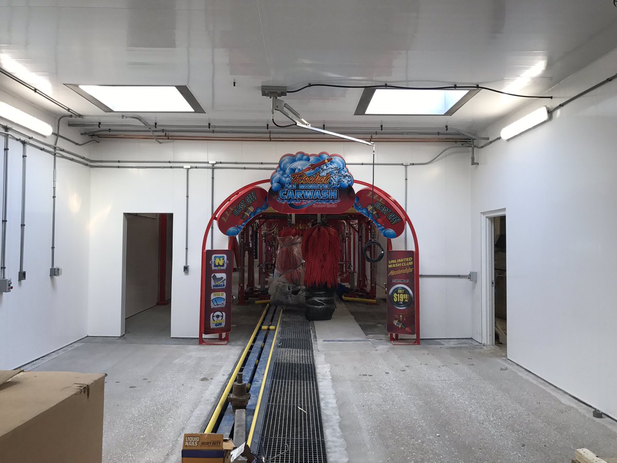 GSInc14202's tweet photo. Rocket Wash is coming soon to 84th &amp; Brentwood! Excited to be a part of this project with @CityVOmaha! https://t.co/Ab8G21msmq