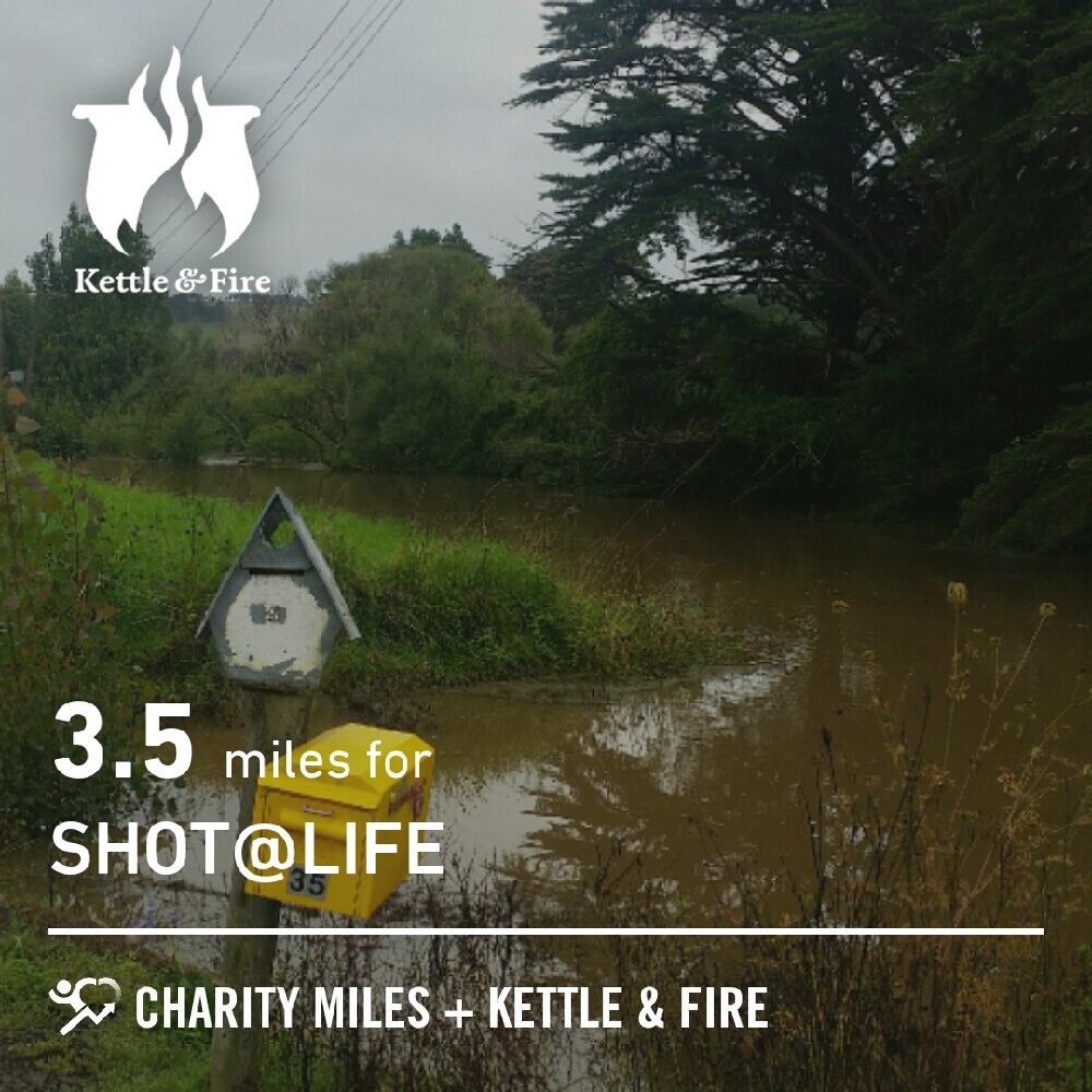 ShoNZmi's tweet photo. Cyclone Gita is still on its way, and already we are flooded - I usually walk down there! @Fiftys_Fitties #365forFSF
3.53 @CharityMiles for @ShotAtLife. Thanks to @kettleandfire for sponsoring me. https://t.co/zPt6DvXihC