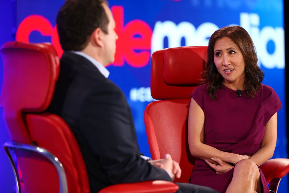 edmundlee's tweet image. Janice Min was approached to edit the Los Angeles Times #CodeMedia recode.net/2018/2/13/1700…