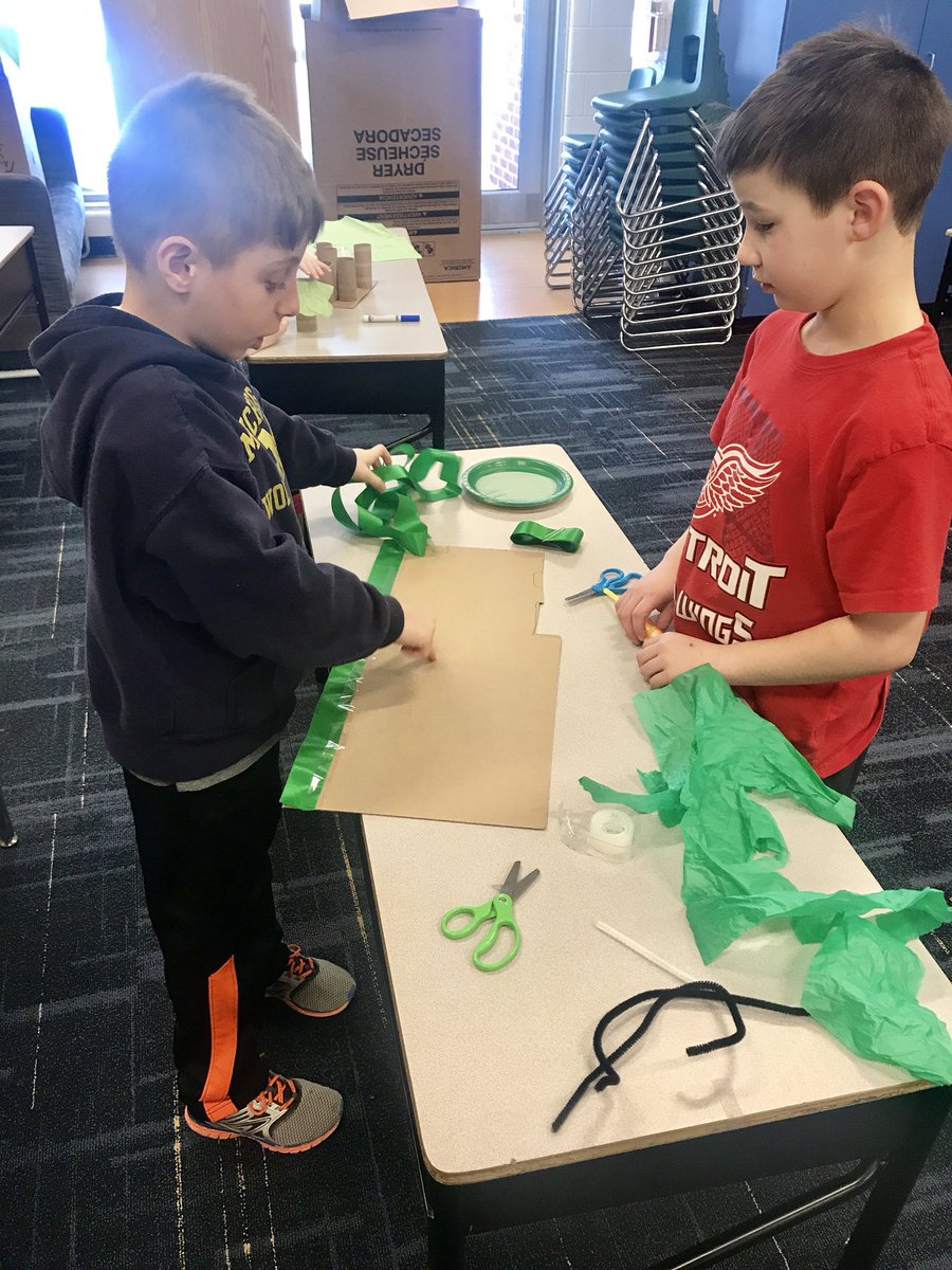 Mrs_Temrowski's tweet photo. Bringing landforms to life in the makerspace today! https://t.co/frmuhOkrRA