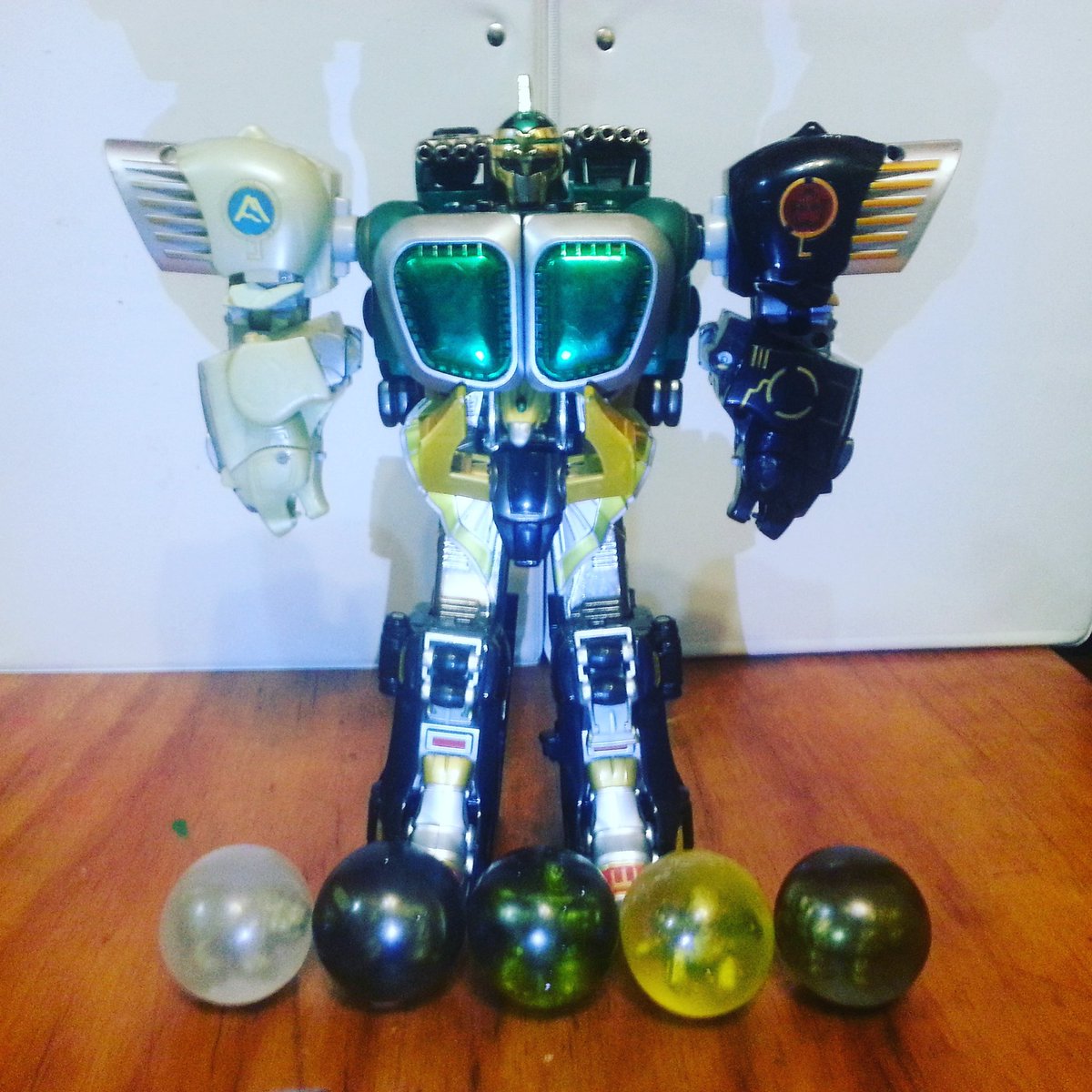 WorkshopRonin's tweet photo. One of the best props that you can get from us
Get yours here! #PowerRangers #PowerRangers25 #powerrangerswildforce16thaniversary @PRWFSyndicate https://t.co/xQ4gjQa99x