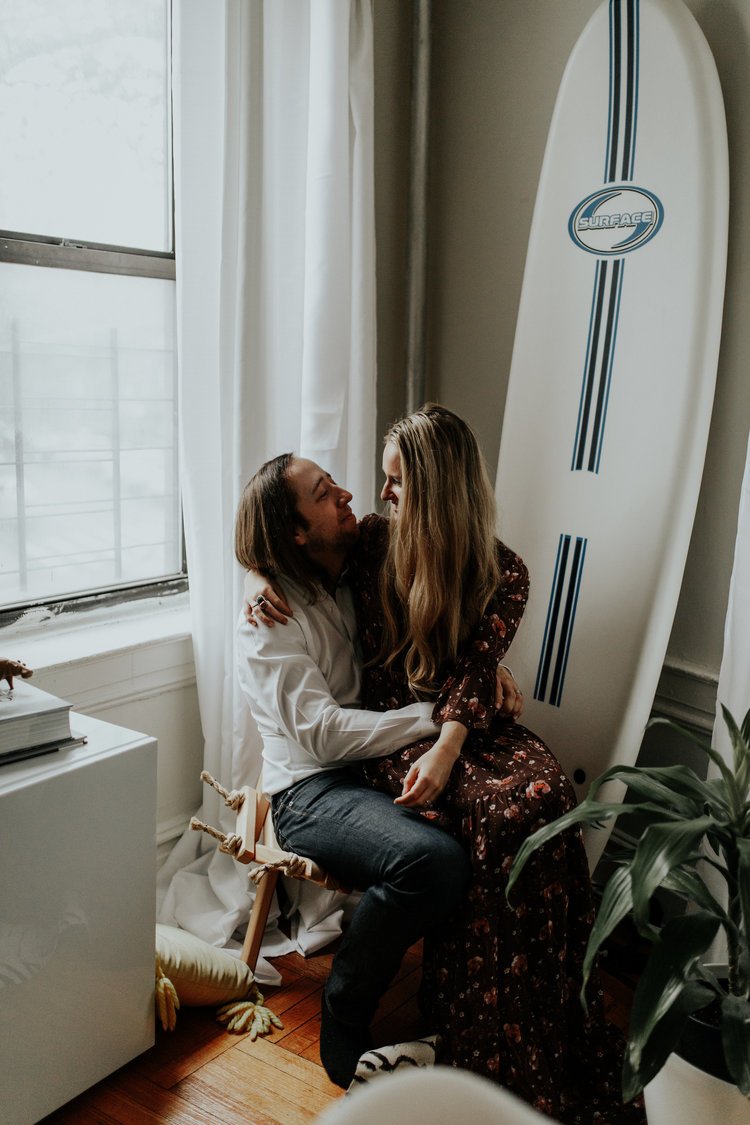 Talking about love and laughter and why we need them both on the blog today! beingelliott.com/beingelliottbl…