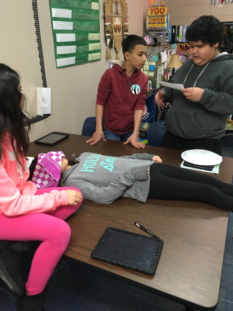 MsMason14's tweet photo. Events day 2: Draw your country (on a paper plate on your head), character trait LUGE activity, and “don’t blow the joker.” https://t.co/12XgLe7fH1