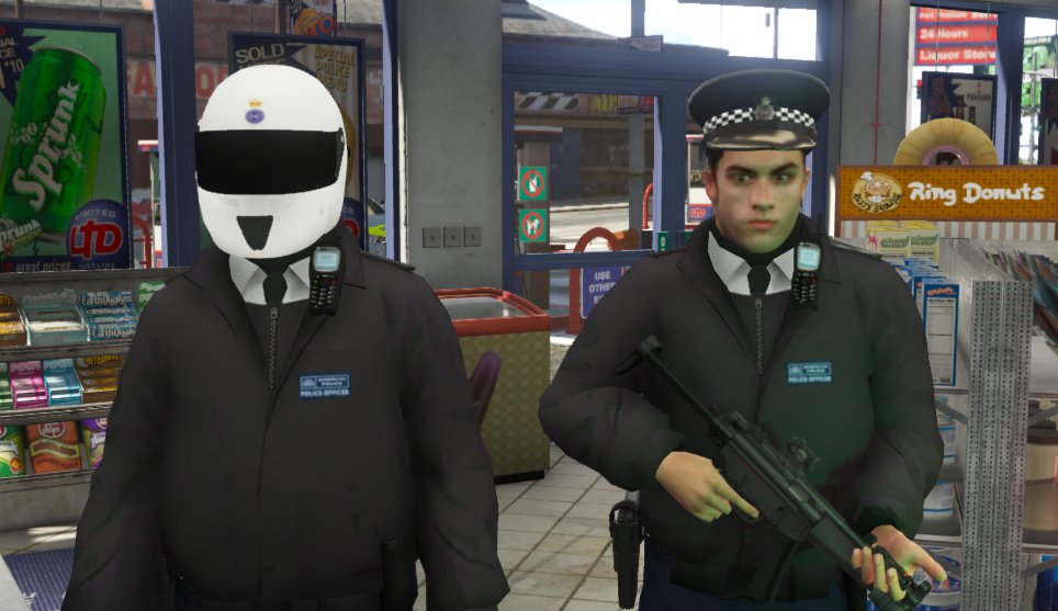 659_C_Inspector's tweet photo. @LondCallingRPC Some say he hates arresting suspects due to the paperwork and he started his career as a special constable all we know hes not the stig but he is the stigs cousin who is a Metropolitan Police officer https://t.co/yWD3ffq3XL