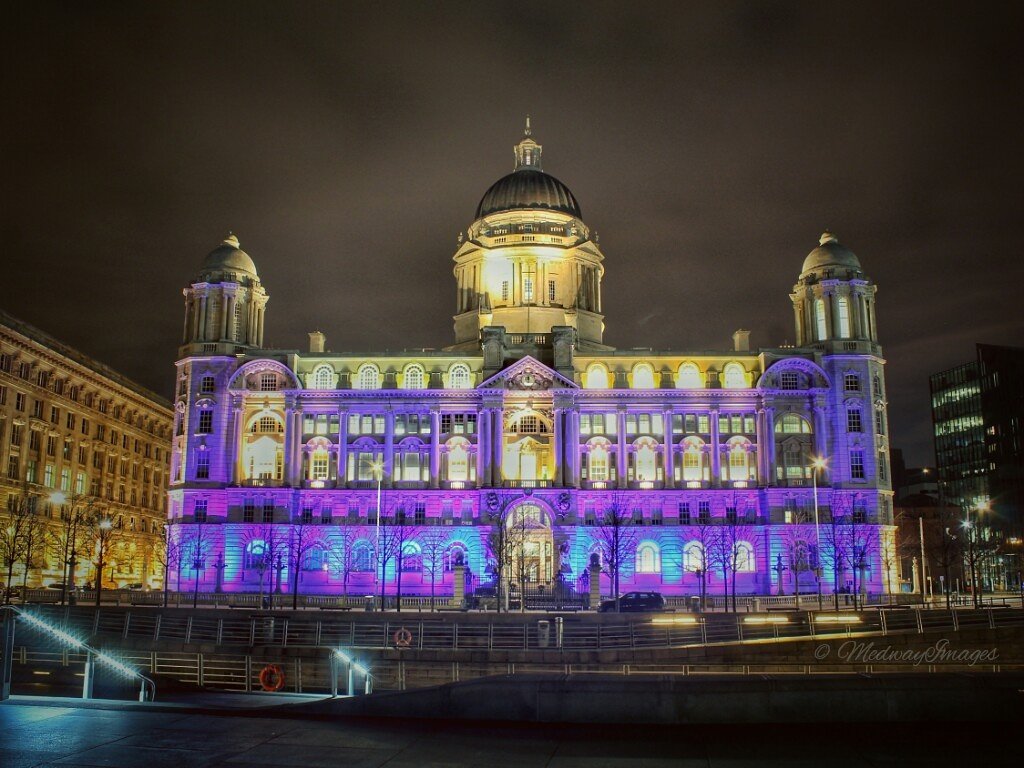 'Purple port' 

@Lpool_Pics_2013 <a href="/scousescene/">ScouseScene</a> <a href="/ExploreLpool/">Explore Liverpool</a> <a href="/LivEchonews/">Liverpool Echo</a> <a href="/CultureLPool/">Culture Liverpool</a> <a href="/IndpndtLiv/">IndependentLiverpool</a> <a href="/TheGuideLpool/">The Guide Liverpool 🌇🌃</a> <a href="/YOLiverpool/">K E V yoliverpool</a> <a href="/lpoolwaterfront/">Liverpool Waterfront</a> <a href="/LpoolHeritage/">Liverpool Heritage</a> #liverpool #portofliverpool