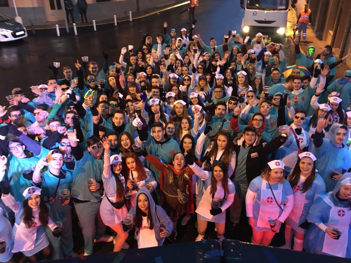 LTMCastrocalbon's tweet photo. No sois grandes!!!
Sois enormes!!!!
😍😍😍😍😍 https://t.co/pGW3rt456Y