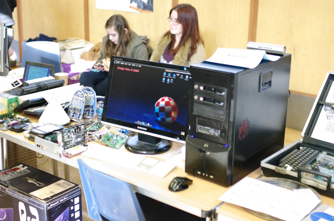 AmigaUserInt's tweet image. This Saturday sees Recursion Computer Science Fair at King Edward VI School in Stratford upon Avon. I will be reporting on the event, which always has an Amiga section, for the new #Amiga User International website. Details recursioncomputerfair.co.uk Pictures courtesy Recursion.