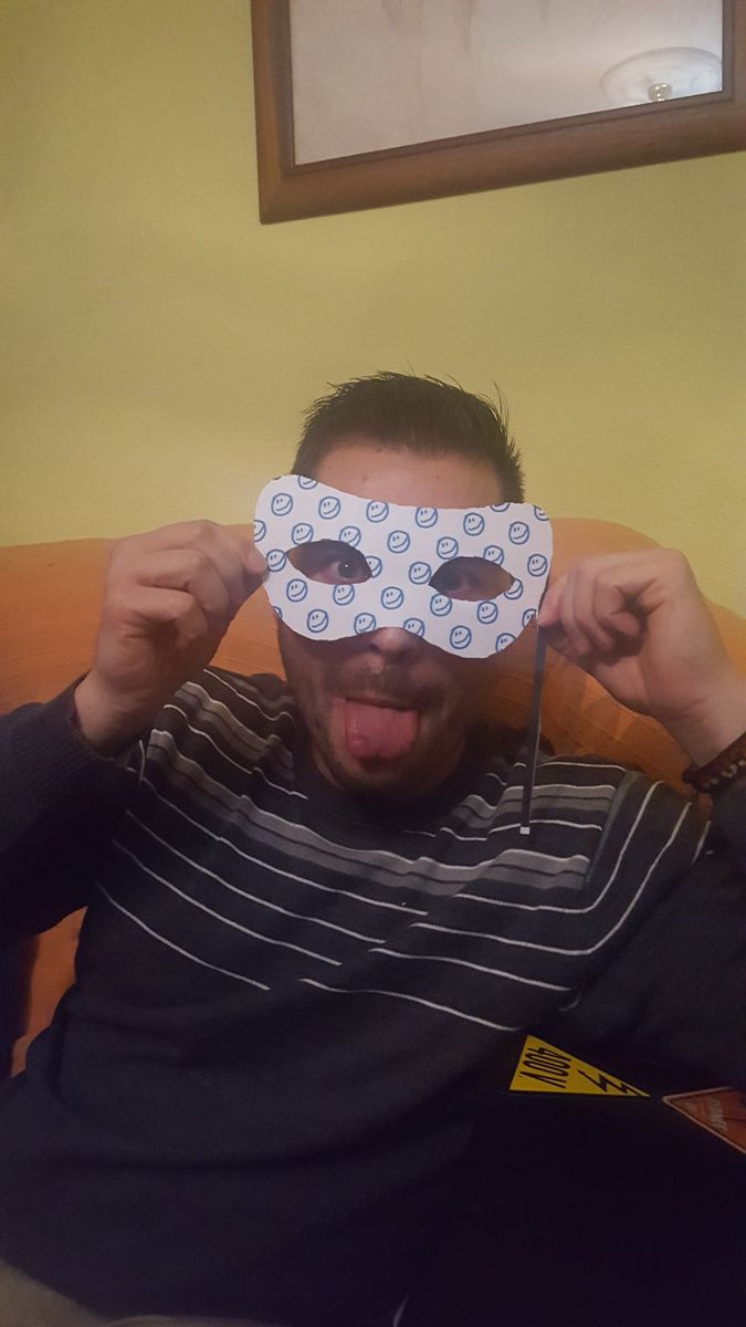Julitokiss's tweet photo. Mañana nos vamos de viaje con #CarnavalAmovens @amovens https://t.co/6p0DovmLkg