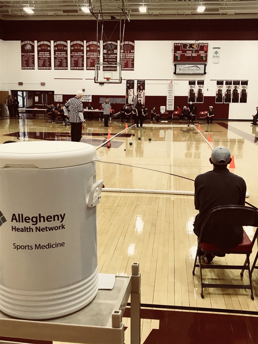 AvonworthATC's tweet photo. Great turnout today for our Bocce match against Fox Chapel @Avonworthschool! #GoLopes! #BocceLife @AHNSportsMed https://t.co/Y0WWKVx0r7