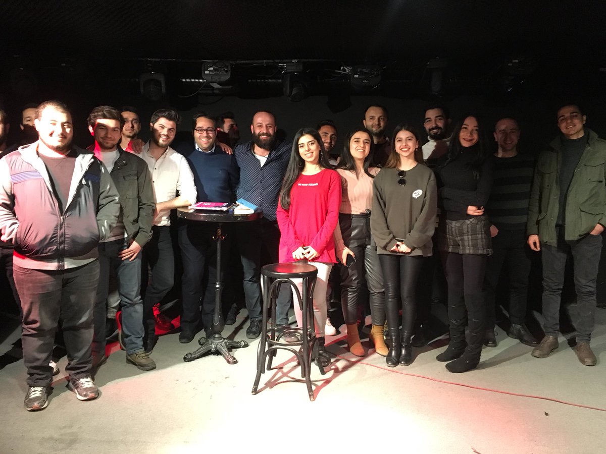 Standupankara's tweet photo. #Funtreman ‘da stand up adına çok güzel bir akşam geçirdik. @routeankara ekibine ve katılım gösteren tüm arkadaşlarımıza teşekkür ederiz. #standup #standupankara #standupworkshop #standupcomedy #standupkomedi https://t.co/HHyodT7Fz1