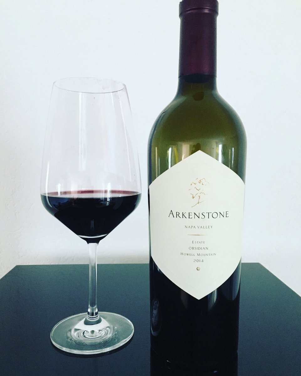 NapaWineSchweiz's tweet photo. Our Catch of the Week: ARKENSTONE Obsidian 2014! Fantastic wine from Howell Mountain. Congrats to Sam Kaplan and the team - great job!
#NapaValley #winelovers #wine #wein #vin #vino 
@ArkenstoneNV @thesamkaplan https://t.co/snzVMYcTkS
