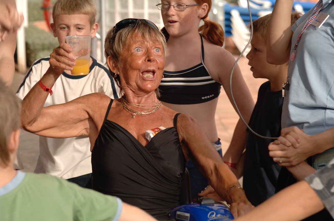 Benidorm On Twitter Lets All Raise A Glass To The Best Granny In The 