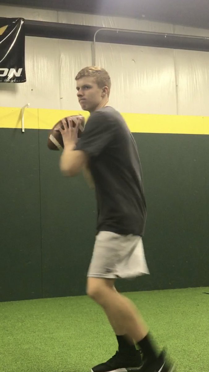 Huge S/O to Centerville and Triton QB <a href="/tylerking105/">Tyler King</a> on qualifying in 2 individual swimming events in the upcoming <a href="/OHSAASports/">OHSAA Sports</a> District Swim meet. #MultiSportAthlete
