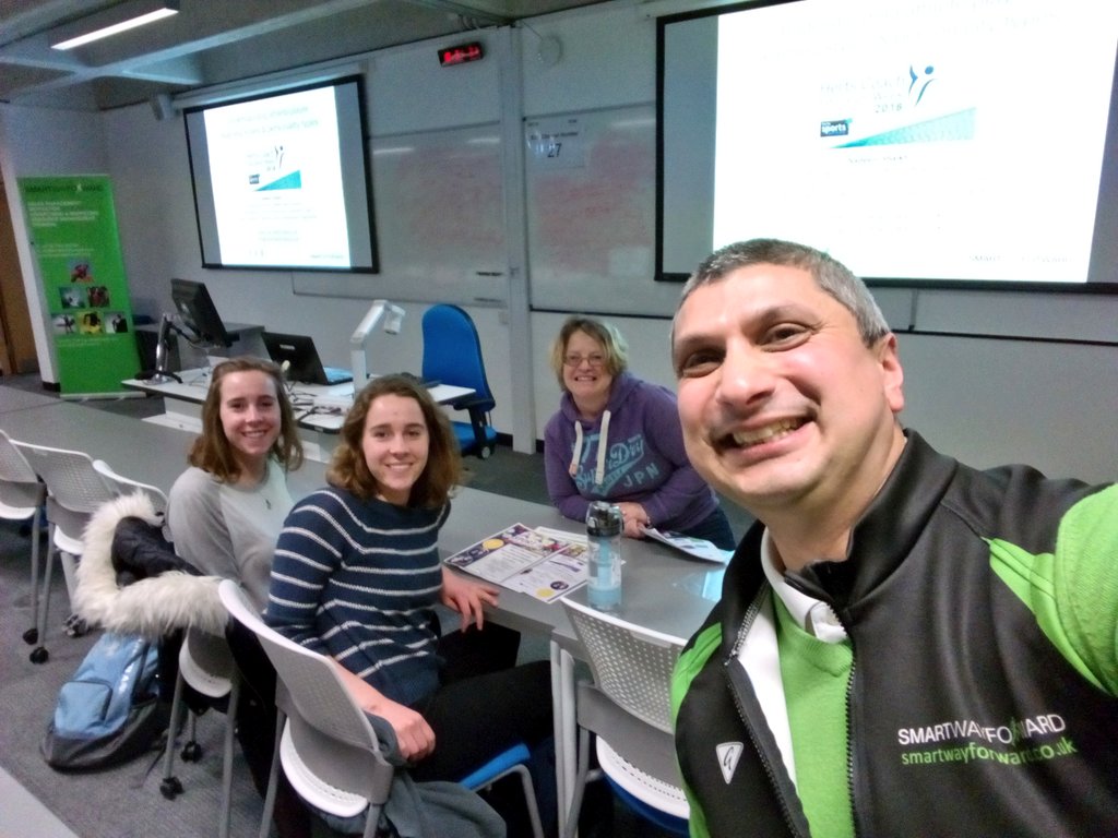 smartwayforward's tweet photo. Brilliant evening delivering the #UnderstandingBodyLanguageWithAthletes #CoachDevelopment workshop @UniofHerts #HertsCoachEducationWeek @sportinherts @coachingherts @JohnHSP! Great to meet ALL the coaches & have fun teaching the theory & practical over 2 days. Well done allπππ https://t.co/FMxXKORBbU